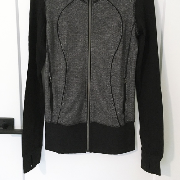 lululemon athletica Gray and Black Sweatshirt - Picture 2 of 7